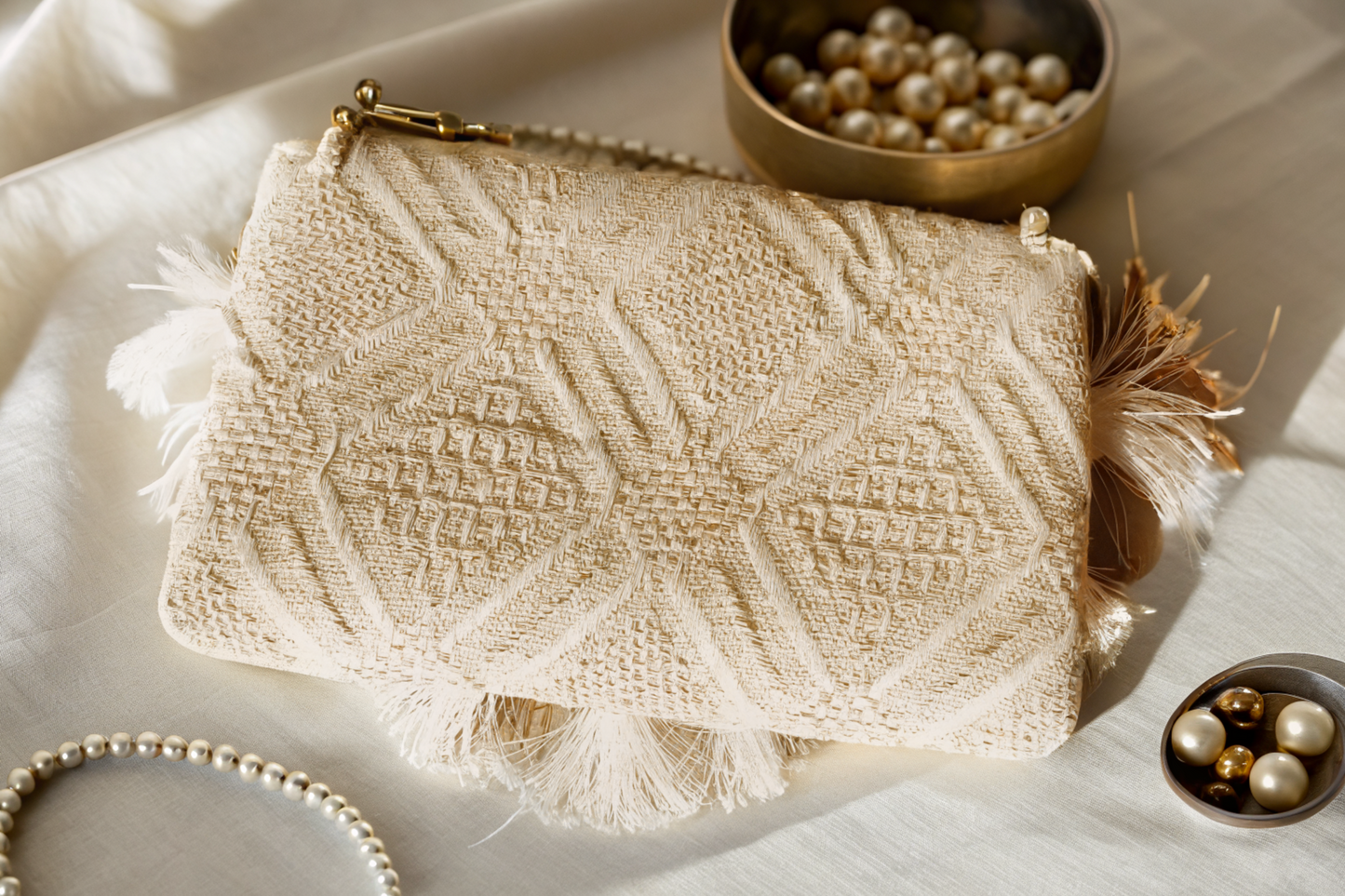 Genda Bazaar Clutch